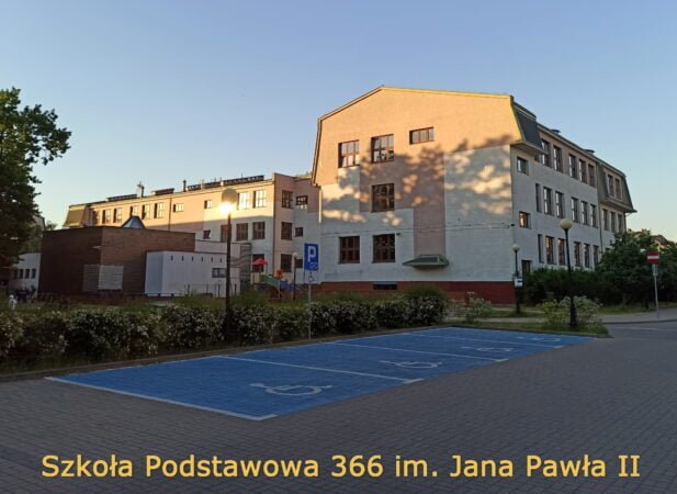 Szkoła Podstawowa 366 przy Strumykowej 21